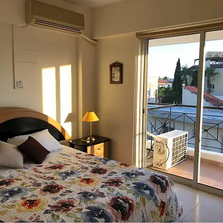 Nicky Holiday Apartamento